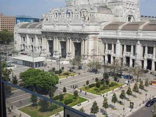 Ih Hotels Milano Centrale Guest House Екстериор снимка
