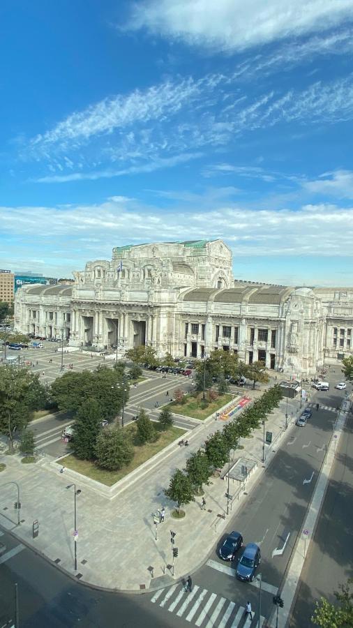 Ih Hotels Milano Centrale Guest House Екстериор снимка