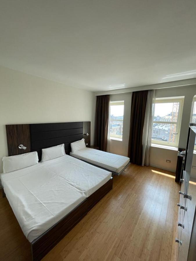 Ih Hotels Milano Centrale Guest House Екстериор снимка