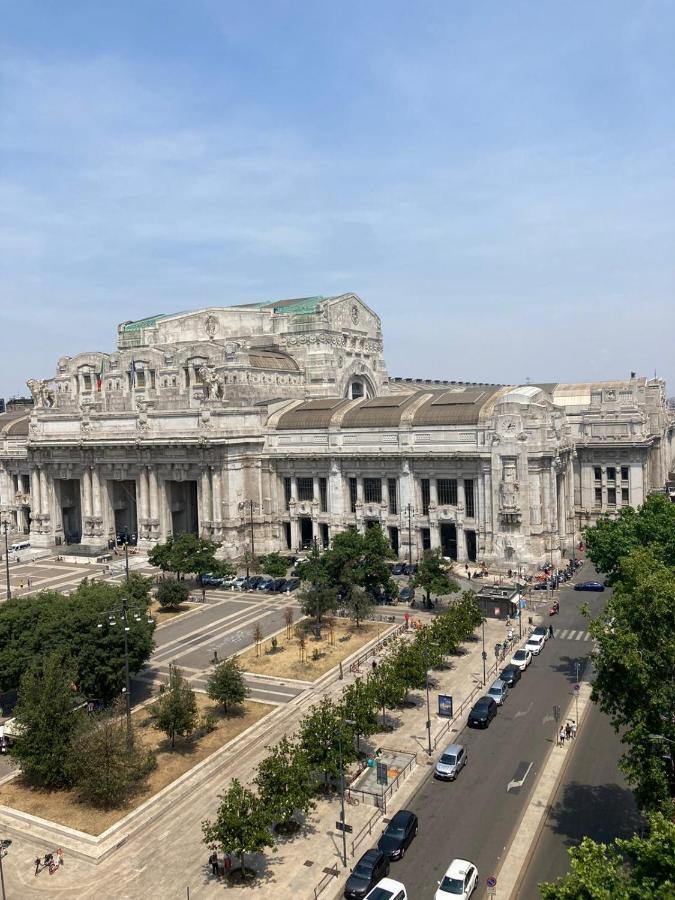 Ih Hotels Milano Centrale Guest House Екстериор снимка
