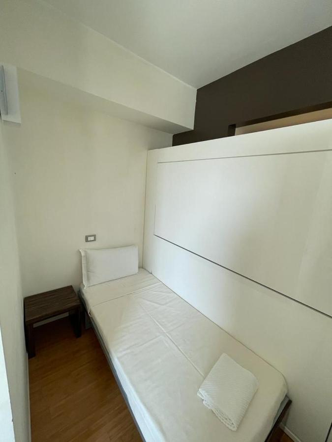 Ih Hotels Milano Centrale Guest House Екстериор снимка